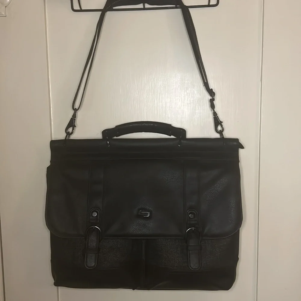 Solo New York Thompson Briefcase Lap Top Bag with Shoulder Strap • $120 MSRP